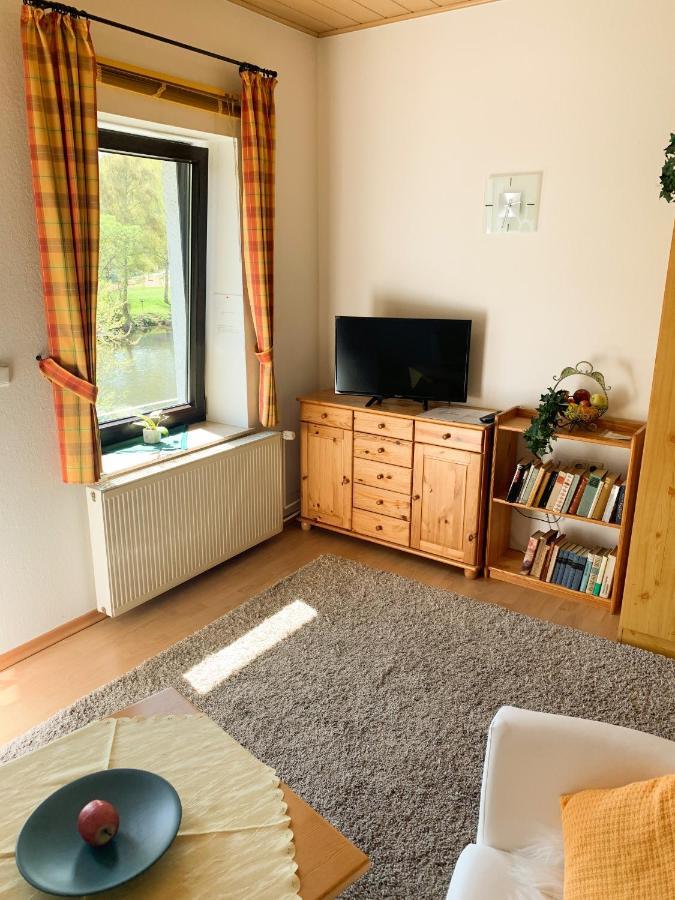 Doppelzimmer An Der Lahn Ohne Kueche Apartment Obernhof Exterior photo