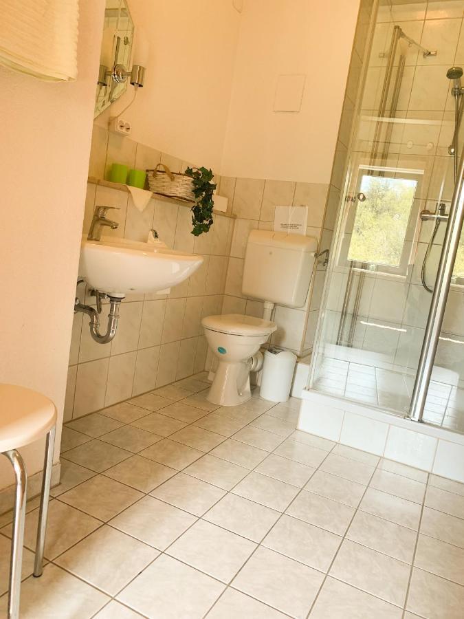 Doppelzimmer An Der Lahn Ohne Kueche Apartment Obernhof Exterior photo