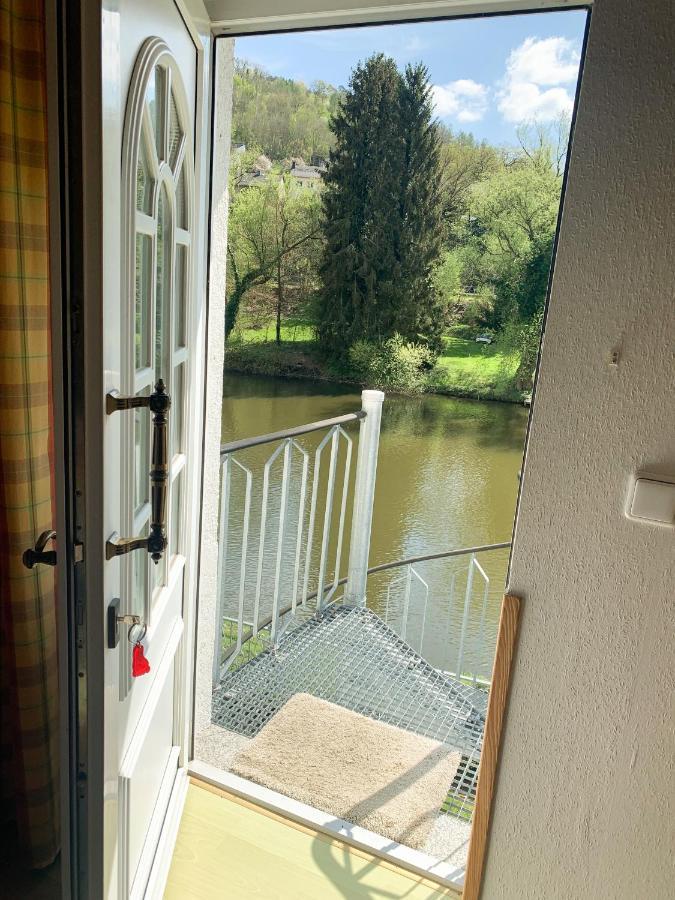 Doppelzimmer An Der Lahn Ohne Kueche Apartment Obernhof Exterior photo